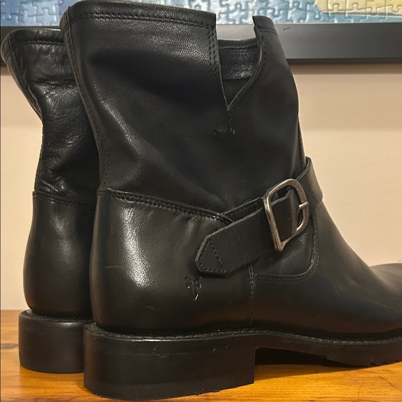 Frye Veronica Black Leather Flex Ankle Booties. Size 9.5 - Picture 12 of 16